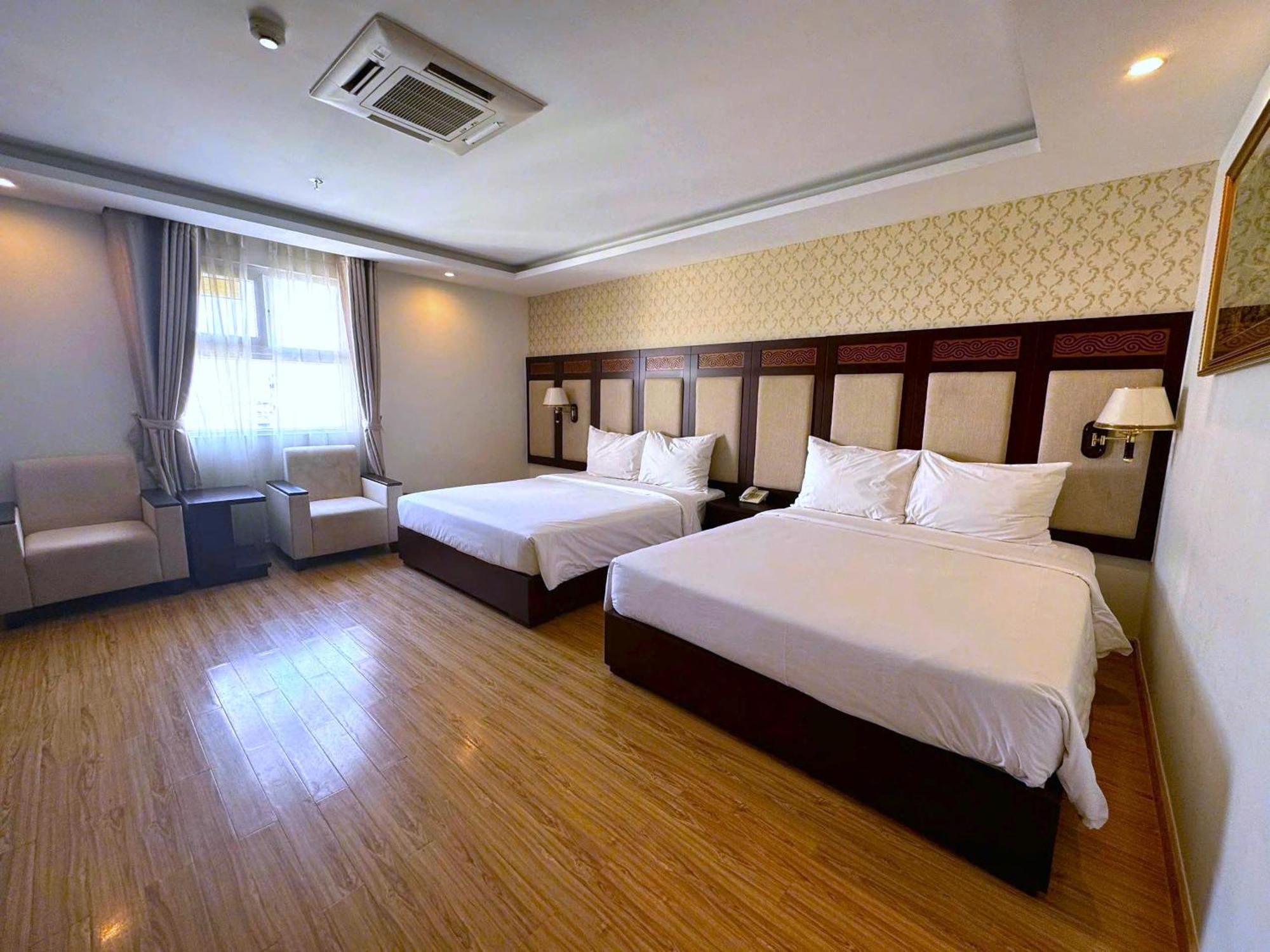 Galliot Hotel Nha Trang Bagian luar foto