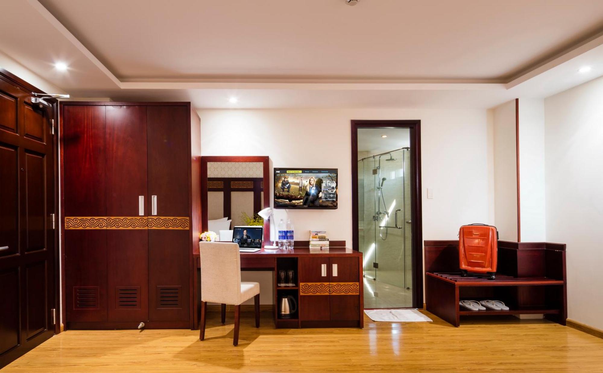 Galliot Hotel Nha Trang Bagian luar foto