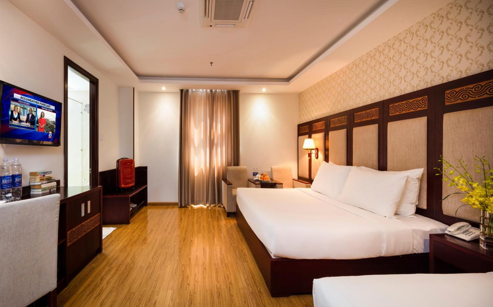 Galliot Hotel Nha Trang Bagian luar foto