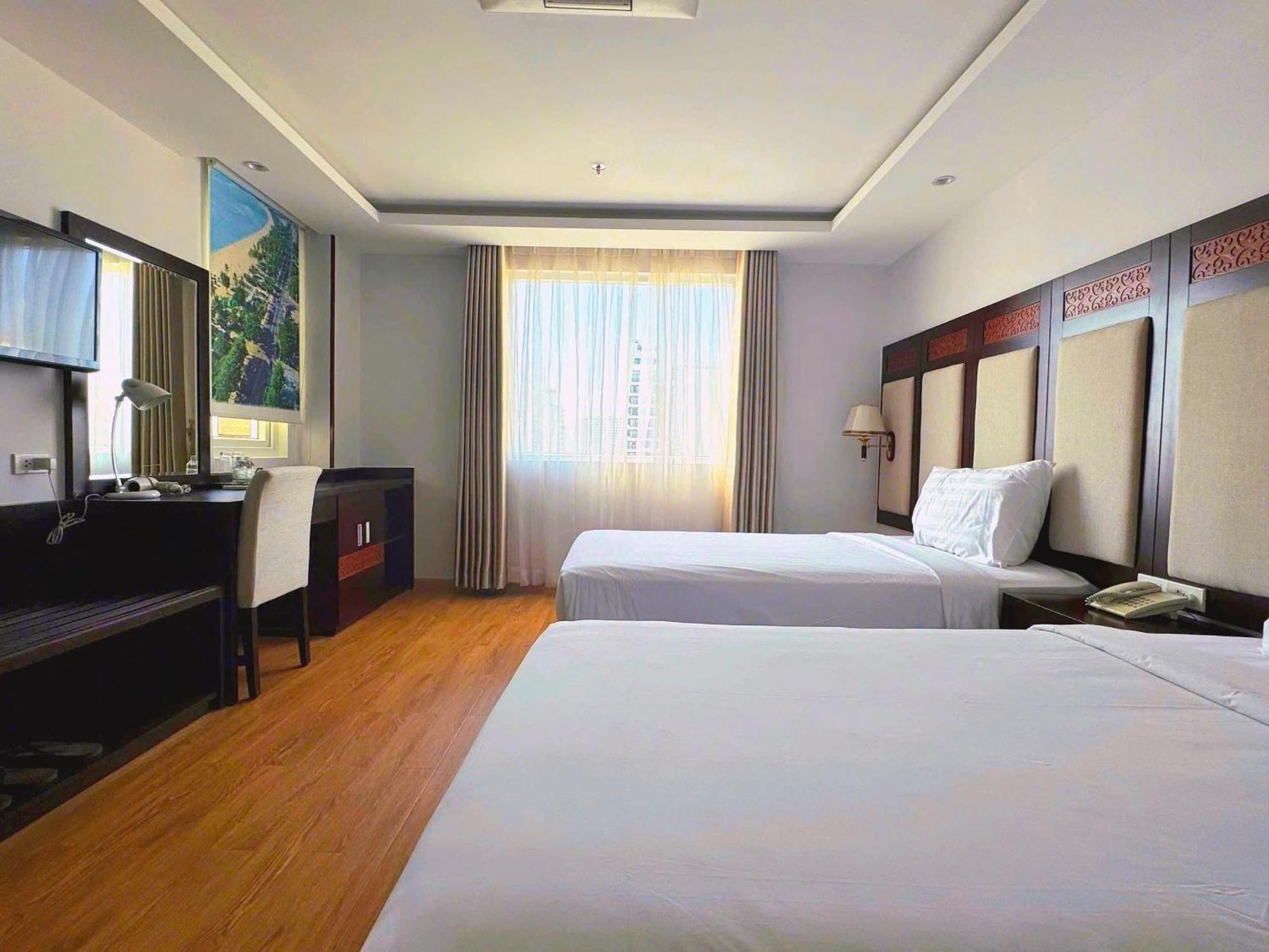Galliot Hotel Nha Trang Bagian luar foto