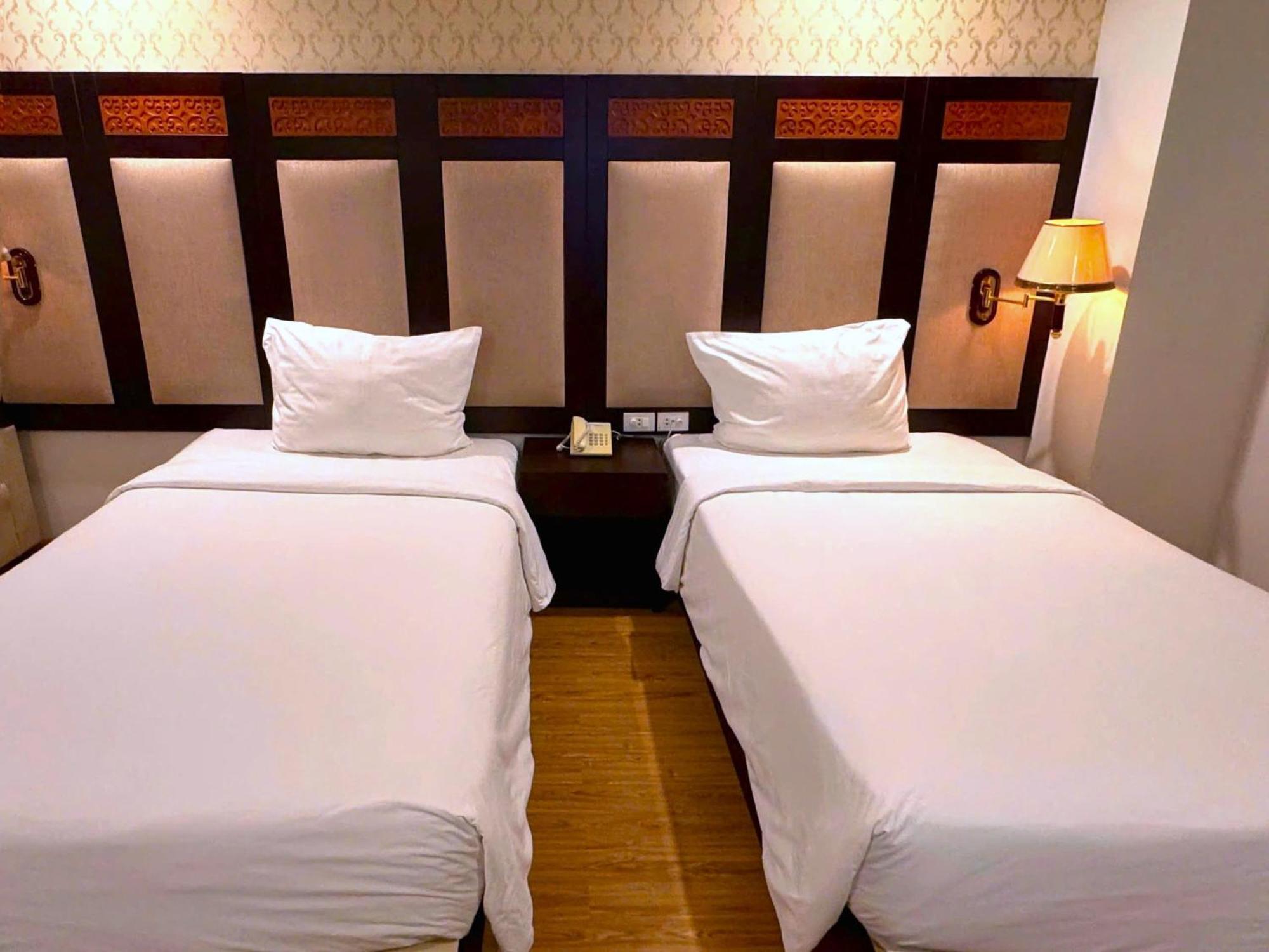 Galliot Hotel Nha Trang Bagian luar foto