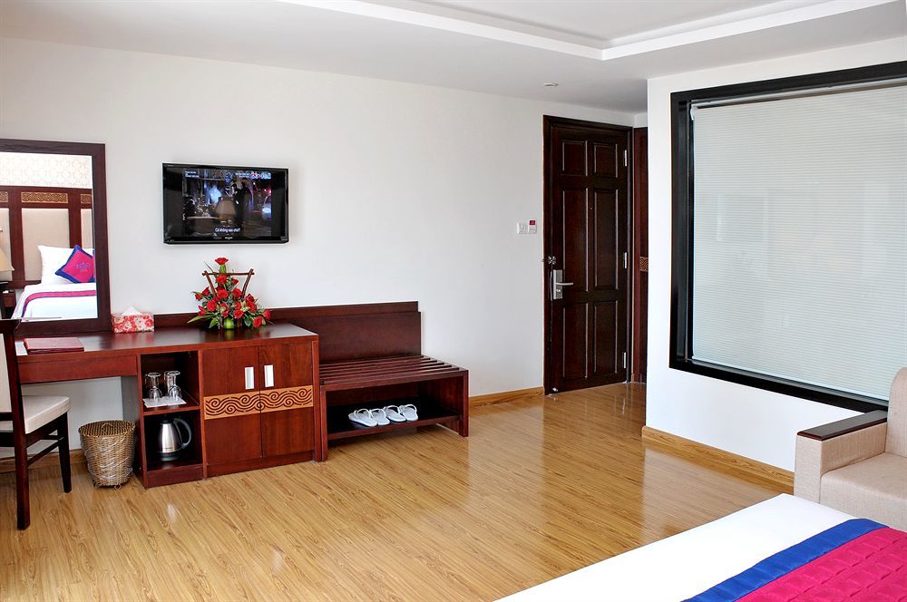 Galliot Hotel Nha Trang Bagian luar foto